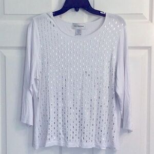 C.D. Petites 3/4 Sleeve White Top with silver metallic design - petite Medium